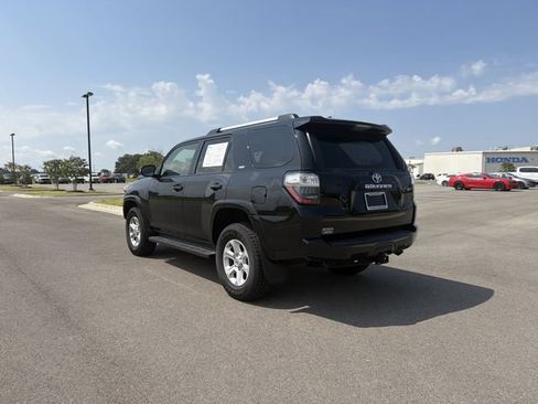 Used 2024 Toyota 4Runner SR5 Premium AWD/4WD image 32