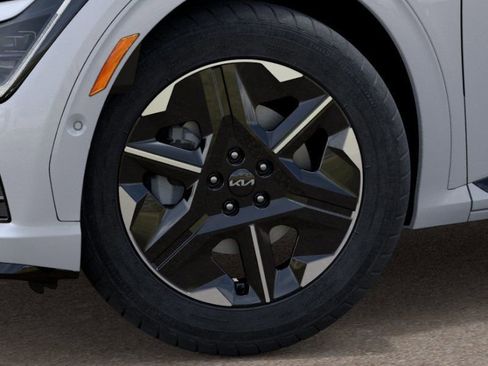 New 2025 Kia EV6 GT-Line image 9