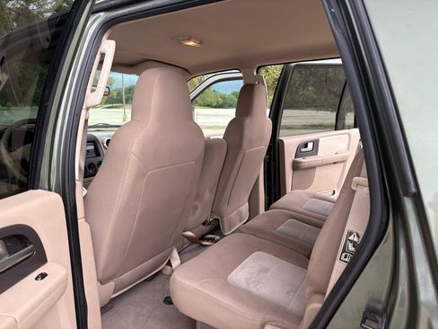 Used 2003 Ford Expedition XLT RWD image 30