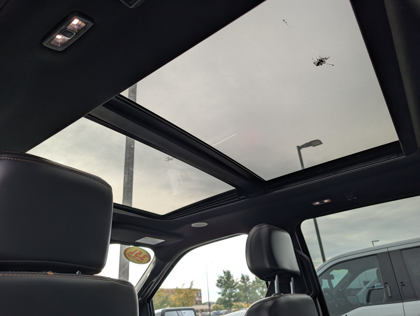Used 2022 Ford F150 Platinum w/ Equipment Group 701A High AWD/4WD image 17