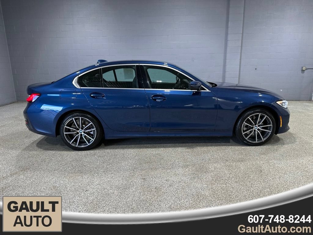 Used 2021 BMW 330i xDrive Sedan w/ Convenience Package AWD/4WD image 2