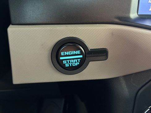 Used 2023 Ford Bronco Wildtrak AWD/4WD image 26