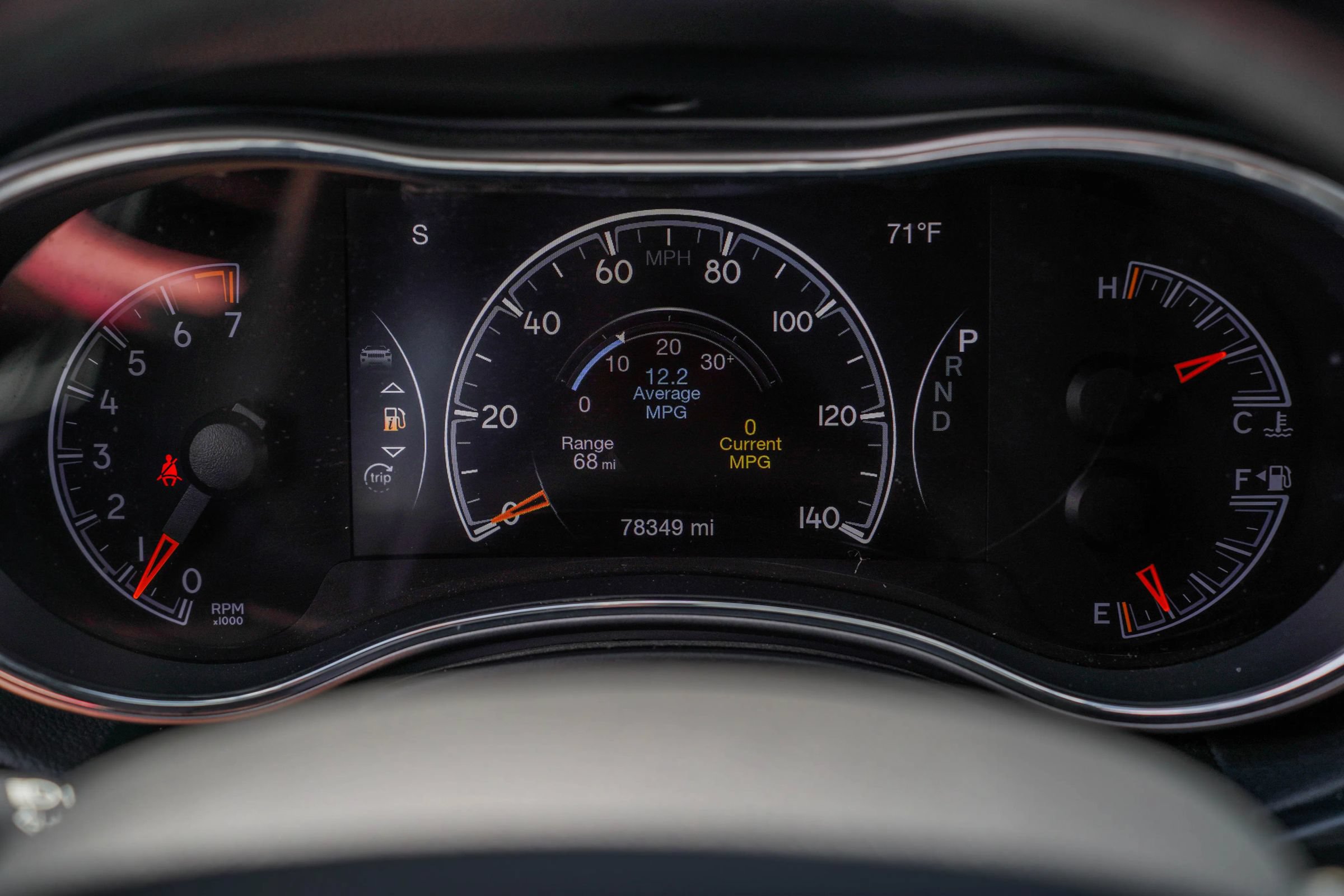 Used 2020 Jeep Grand Cherokee Altitude AWD/4WD image 15