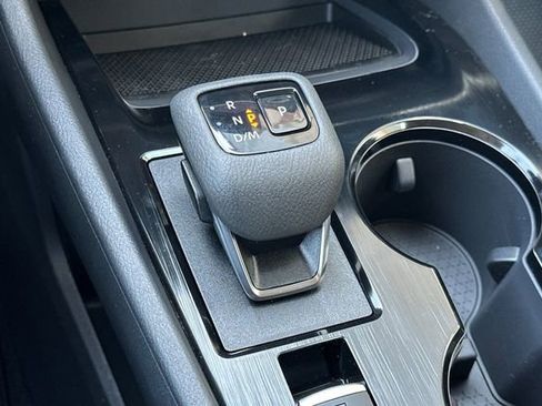 New 2026 Nissan Rogue S image 21