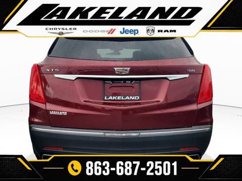 Used 2017 Cadillac XT5 Luxury w/ Driver Awareness Package FWD image 5