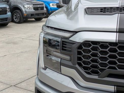 New 2025 Ford F150 Lariat w/ Equipment Group 502A High image 9