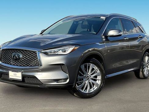 Certified 2024 INFINITI QX50 Luxe AWD/4WD image 3