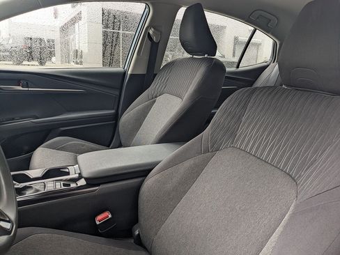 Certified 2025 Toyota Camry LE FWD image 14