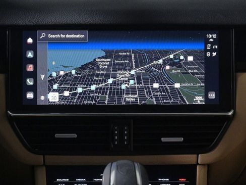 Certified 2023 Porsche Cayenne AWD/4WD image 20