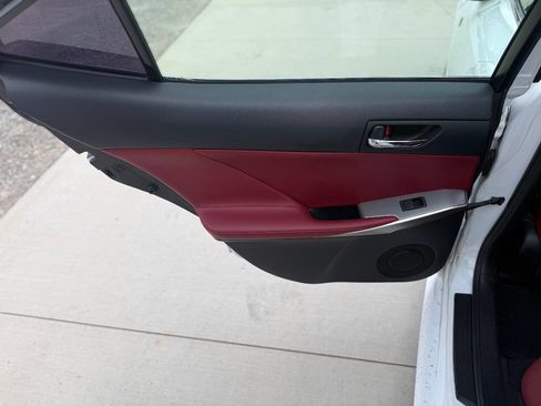 Used 2014 Lexus IS 250 image 11