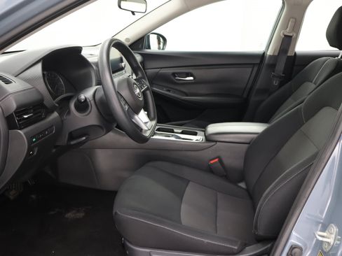 Used 2024 Nissan Sentra SV FWD image 8