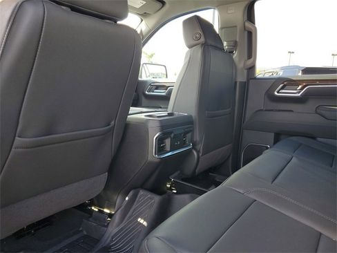 New 2026 GMC Sierra 1500 Elevation w/ Elevation Premium Package image 7
