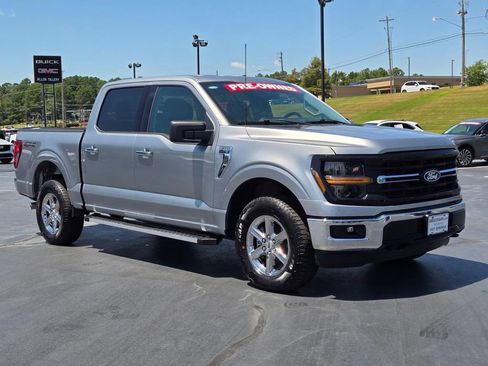 Used 2025 Ford F150 XLT w/ Equipment Group 301A Standard AWD/4WD image 7