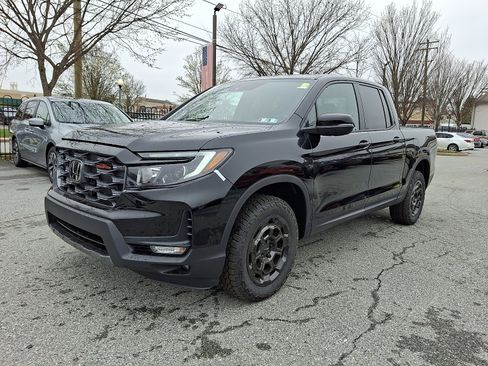 New 2026 Honda Ridgeline TrailSport+ image 2