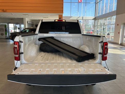 Used 2022 RAM 1500 Laramie image 30