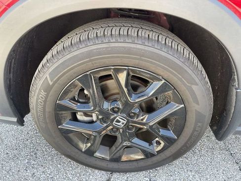 Used 2025 Honda HR-V Sport image 10