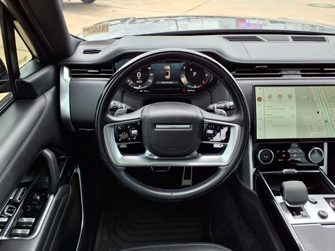 Used 2023 Land Rover Range Rover SE AWD/4WD image 18