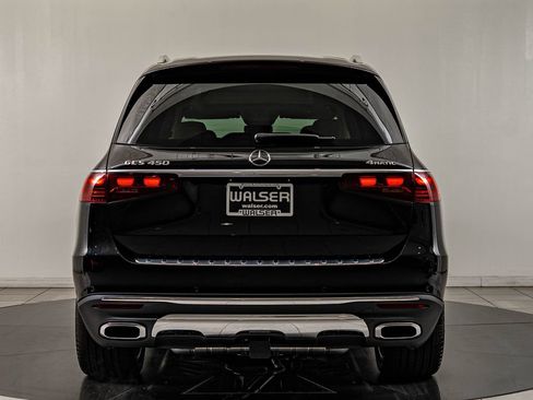 Used 2026 Mercedes-Benz GLS 450 4MATIC image 6