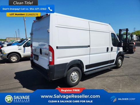 Used 2021 RAM ProMaster 1500 w/ Premium Appearance Group FWD image 4