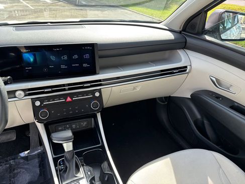 Used 2025 Hyundai Tucson SEL image 30