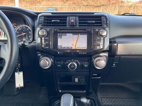 Used 2019 Toyota 4Runner TRD Off-Road Premium image 23