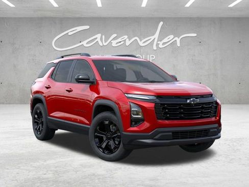 New 2026 Chevrolet Equinox LT w/ Convenience Package II FWD image 7