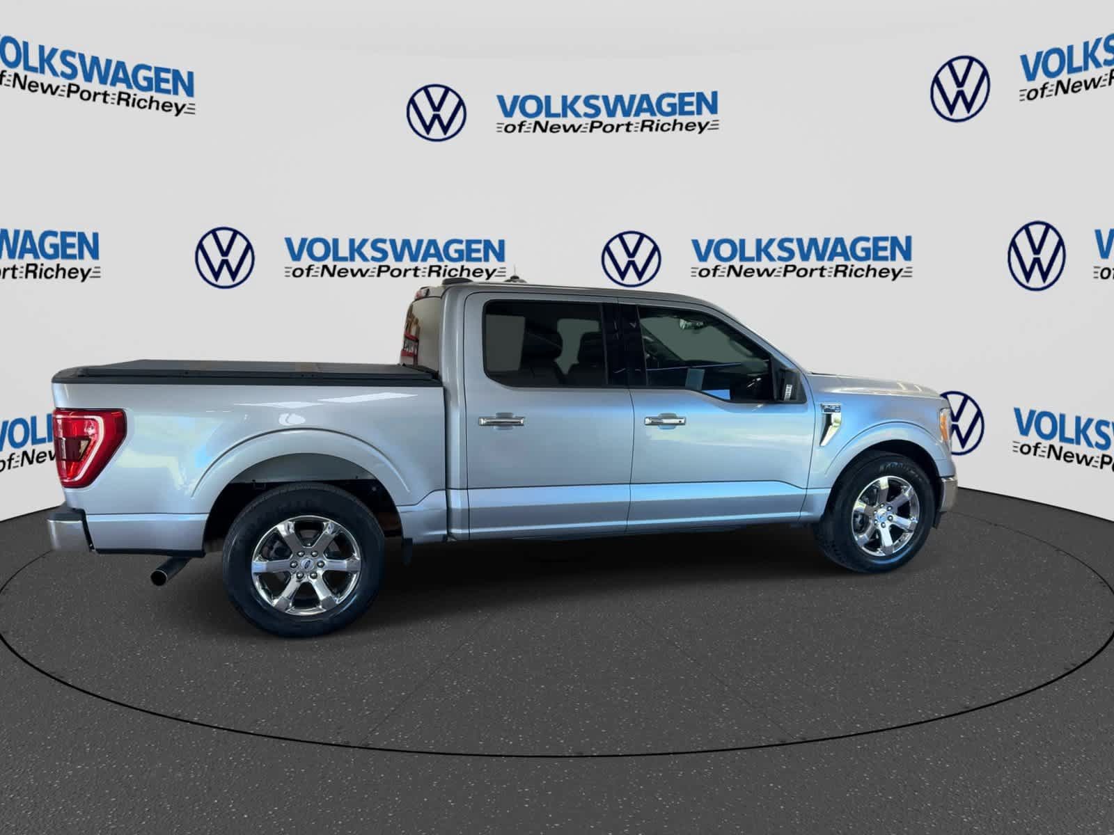 Used 2022 Ford F150 XLT w/ Equipment Group 302A High RWD image 8