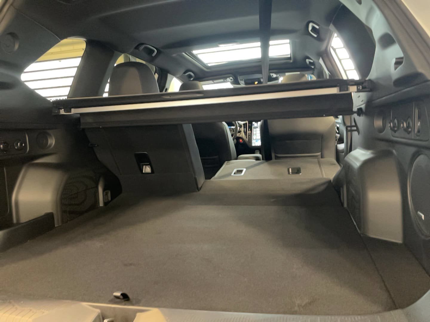 Used 2025 Subaru Forester Limited AWD/4WD image 25