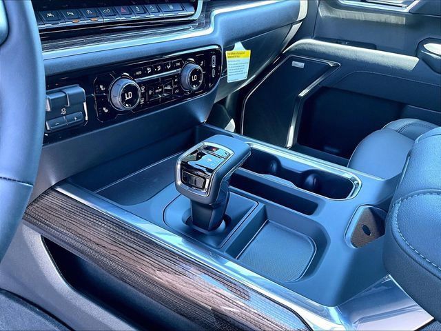 New 2026 Chevrolet Silverado 1500 RST w/ RST All Star Premium Package AWD/4WD image 13