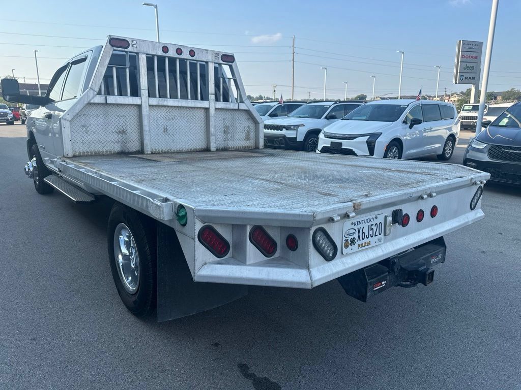 Used 2020 RAM 3500 Tradesman w/ Chrome Appearance Group AWD/4WD image 7
