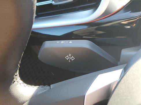 New 2026 BMW X1 xDrive28i image 14