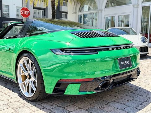 Used 2021 Porsche 911 Targa 4 AWD/4WD image 19