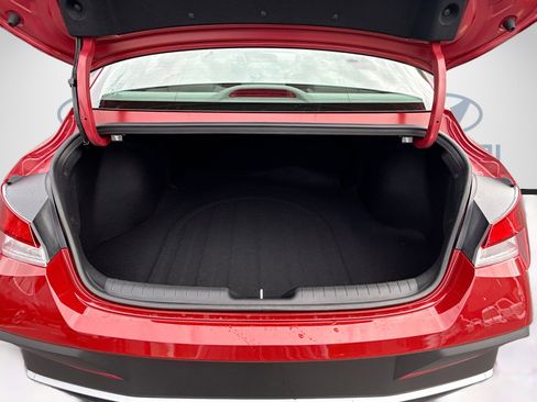 New 2026 Hyundai Elantra Sport image 18