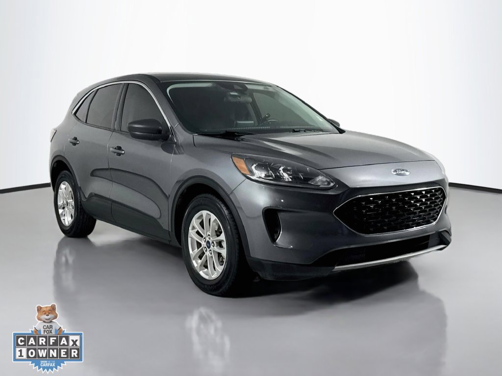 Used 2022 Ford Escape SE w/ Cold Weather Package FWD image 4
