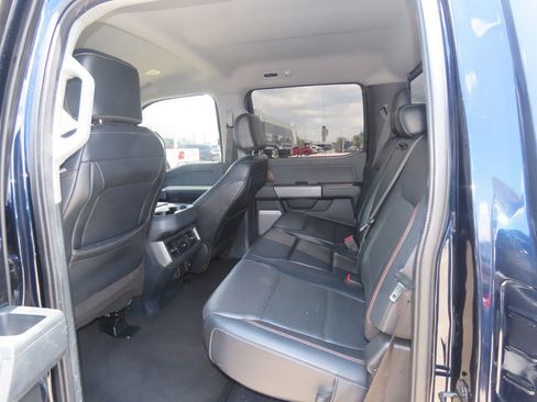 Used 2023 Ford F250 Lariat w/ Lariat Ultimate Package AWD/4WD image 21