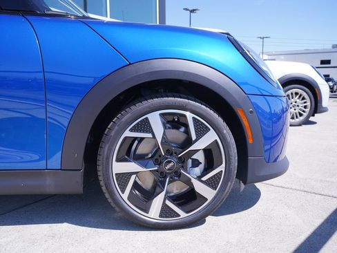 New 2026 MINI Cooper S FWD image 2