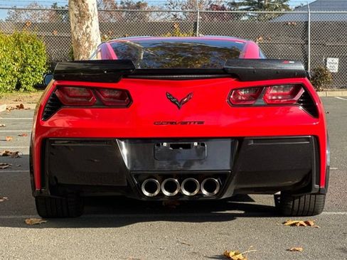 Used 2017 Chevrolet Corvette Stingray Coupe image 5