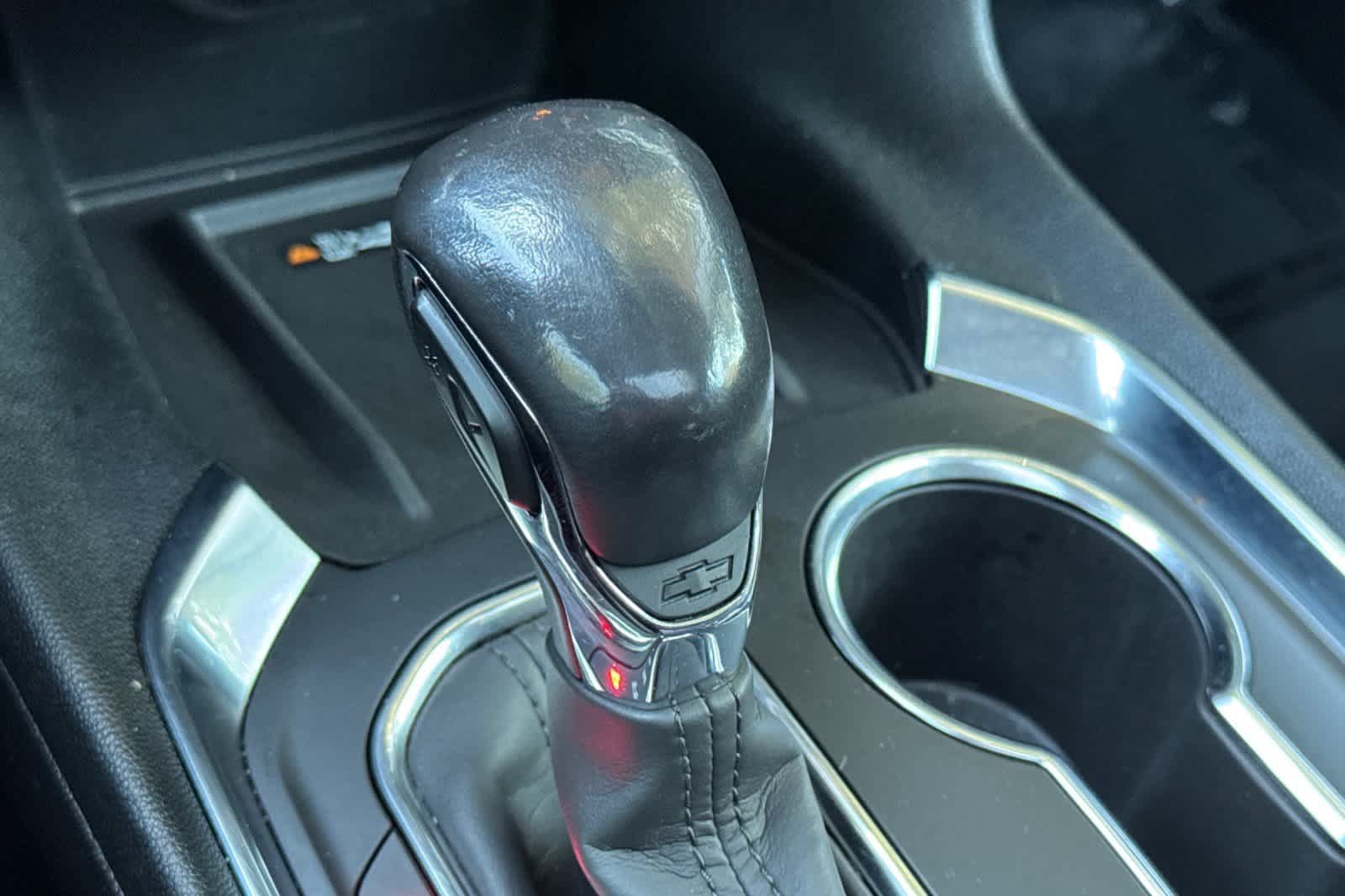 Used 2021 Chevrolet Traverse Premier w/ Redline Edition FWD image 22