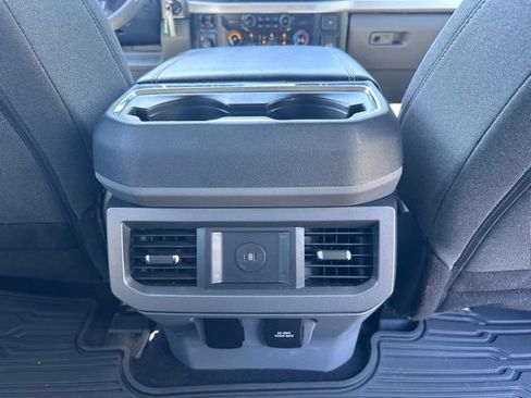 Used 2024 Ford F250 XLT w/ FX4 Off-Road Package AWD/4WD image 31