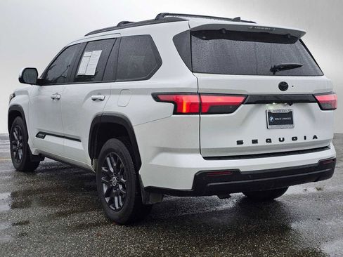 Used 2024 Toyota Sequoia Platinum image 5