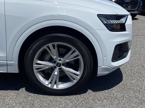 Certified 2023 Audi Q8 Premium w/ Convenience Package AWD/4WD image 9