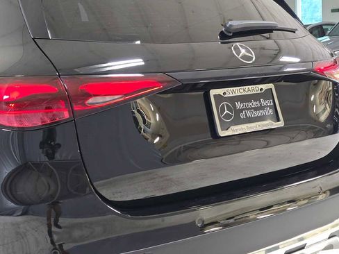 Used 2024 Mercedes-Benz GLC 300 4MATIC image 13
