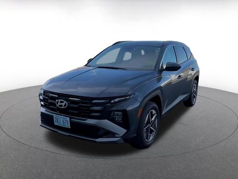 Used 2025 Hyundai Tucson SEL AWD/4WD image 7