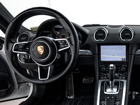 Certified 2017 Porsche 718 Cayman S image 13