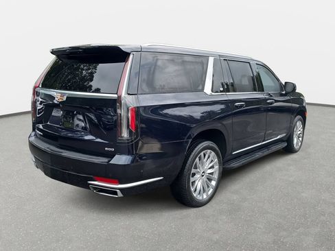 Used 2024 Cadillac Escalade ESV Premium Luxury AWD/4WD image 5