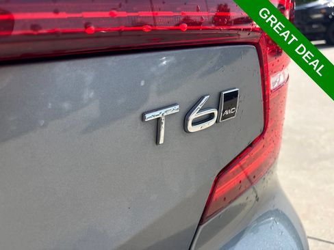 Used 2019 Volvo S60 T6 Momentum w/ Premium Package AWD/4WD image 9