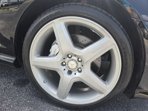 Used 2013 Mercedes-Benz S 550 w/ Sport Pkg Plus One image 12