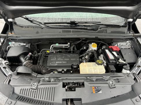 Used 2020 Chevrolet Trax LT image 20