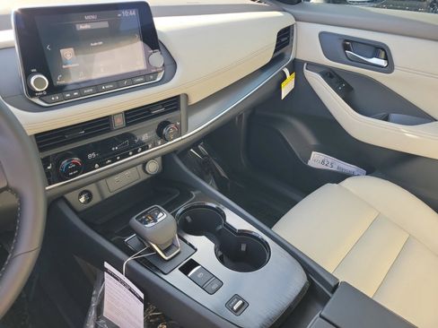 New 2026 Nissan Rogue SV image 29