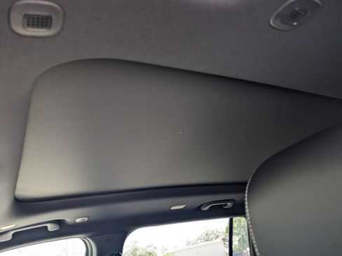 New 2025 Jeep Grand Cherokee L Limited w/ Black Appearance Package image 19